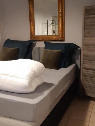 Gite Le Chalet Vert , Pret De Raquettes Frambouhans Екстериор снимка